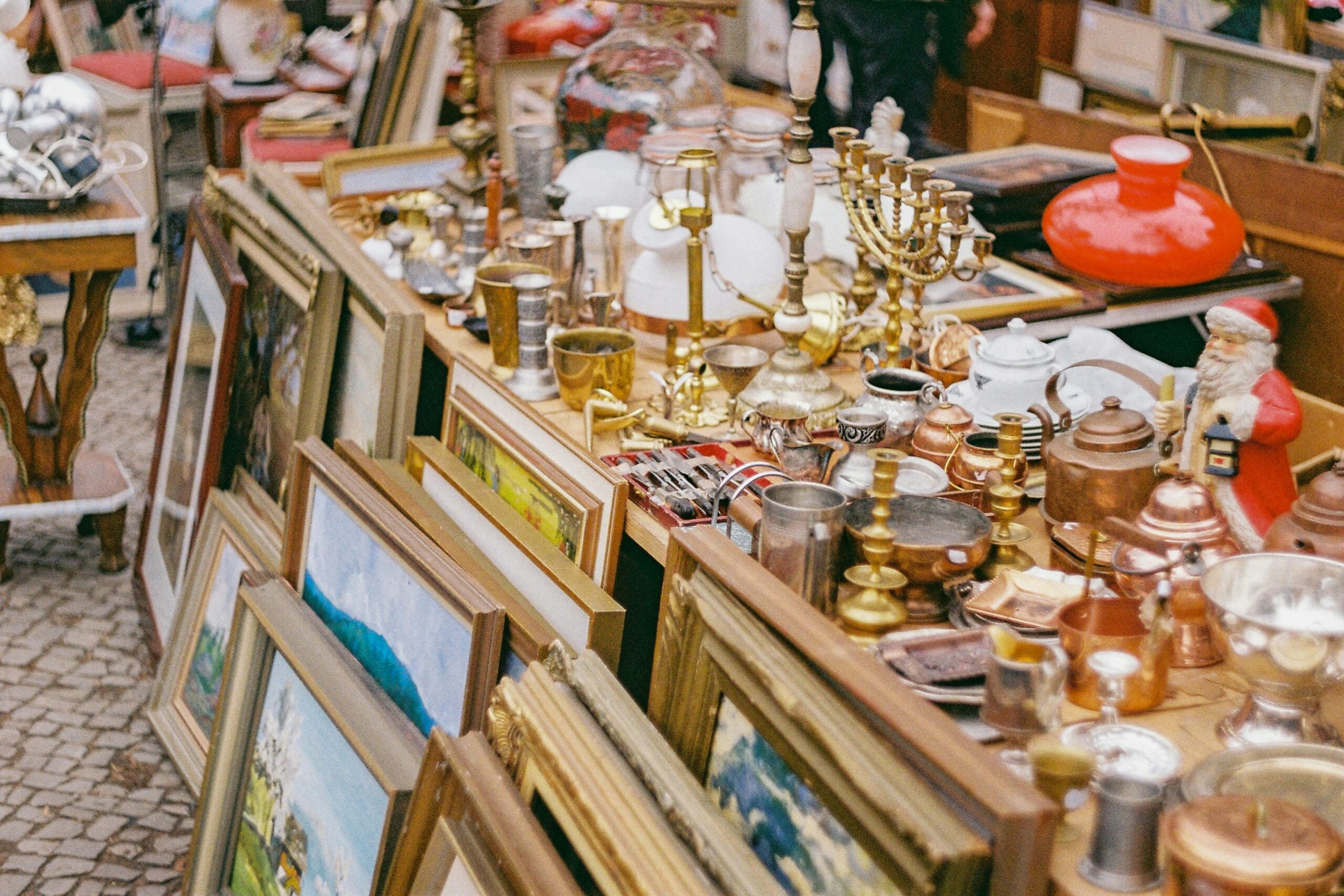 BROCANTE PROFESSIONNELLE